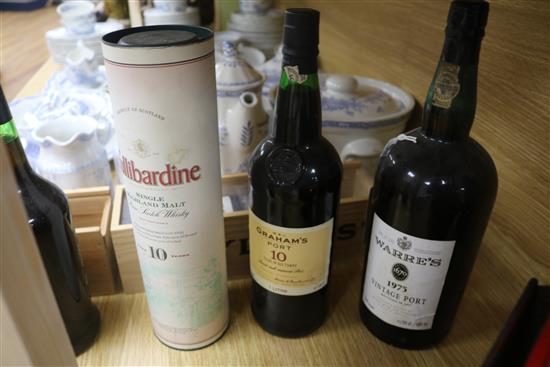 Six bottles of Port, various, one Tullibardine Whisky and one Cavendish 1979 Vin de Liqueur (8)